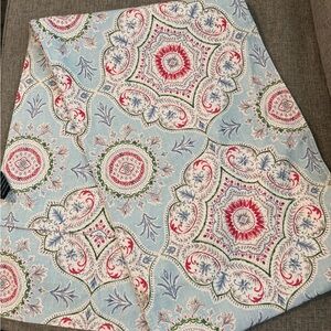 Cynthia Rowley Blue/Green/Pink Medallion Print Fabric 88” long Table Runner EUC
